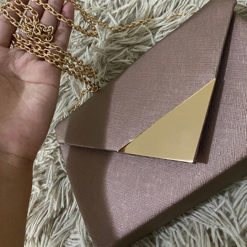 Le Chateau Rose Gold Purse
